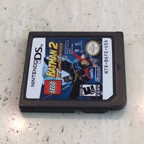 Lego Batman 2 DC Super Heroes Nintendo DS Game Superheroes - Picture 5 of 10